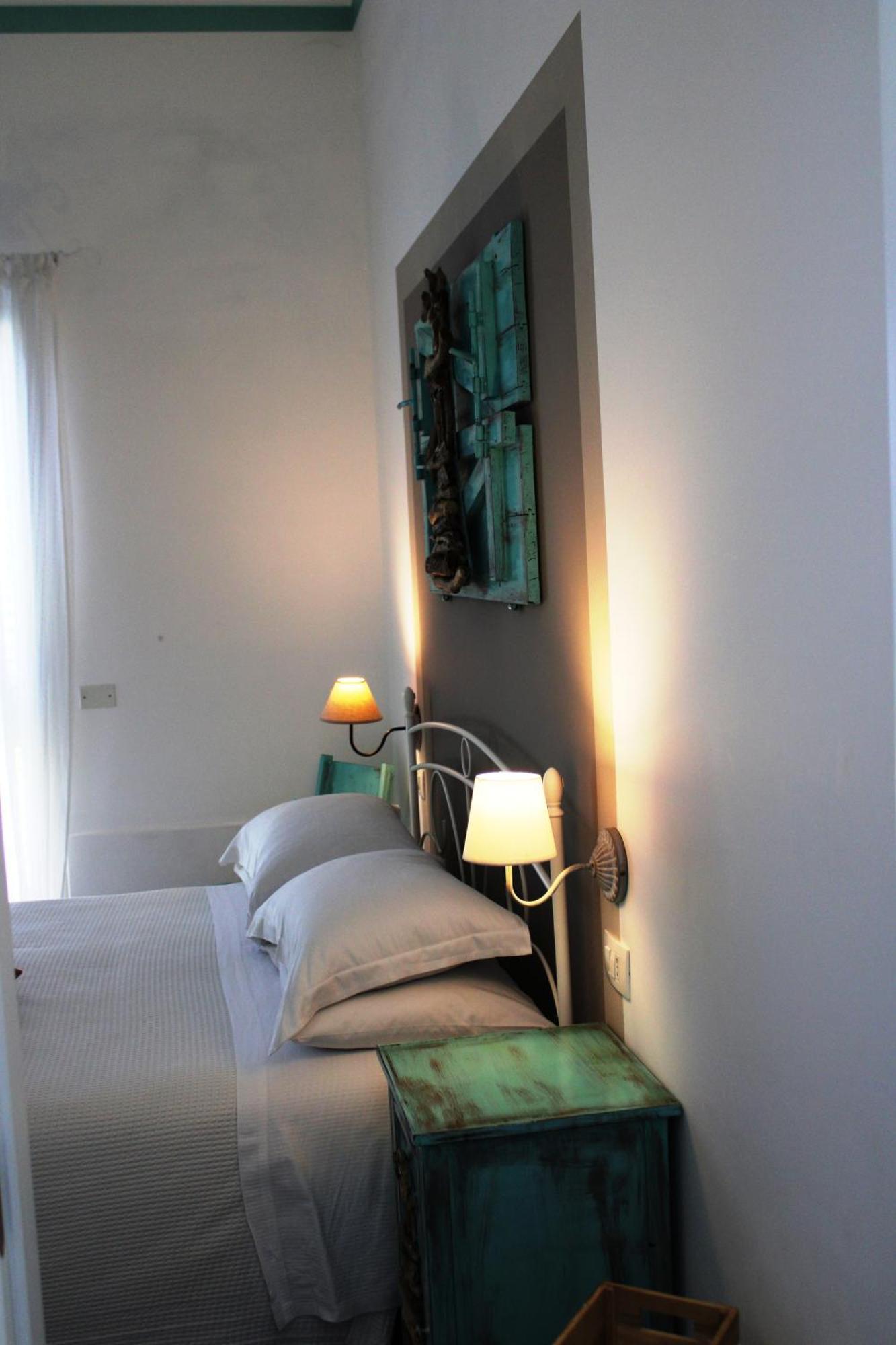 B&B Casa Del Faro Sanvallero Adults Only Portopalo Di Capo Passero Εξωτερικό φωτογραφία